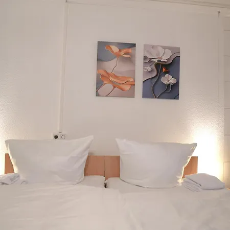 Капсульный отель Am Schuerblick